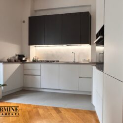 cucina con top in quarzo